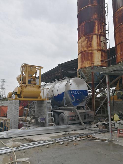 বাল্ক সিমেন্ট ট্যাংক Bulk cement tank